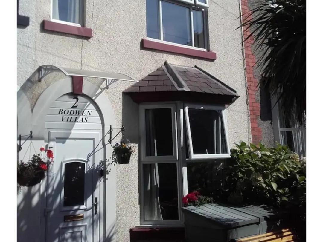 2 Bodwen Villas ランゴレン 部屋 写真